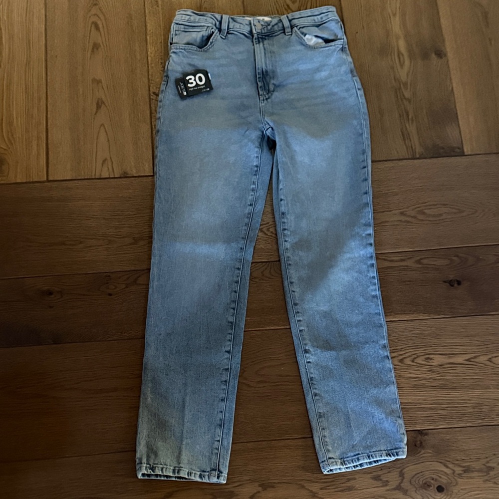 Joe’s Light Wash Women’s Jeans - Classic Straight Leg